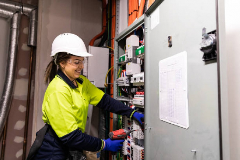 Centro de Medição de Energia Reforma Pinheiros - Centro de Medição Elétrica