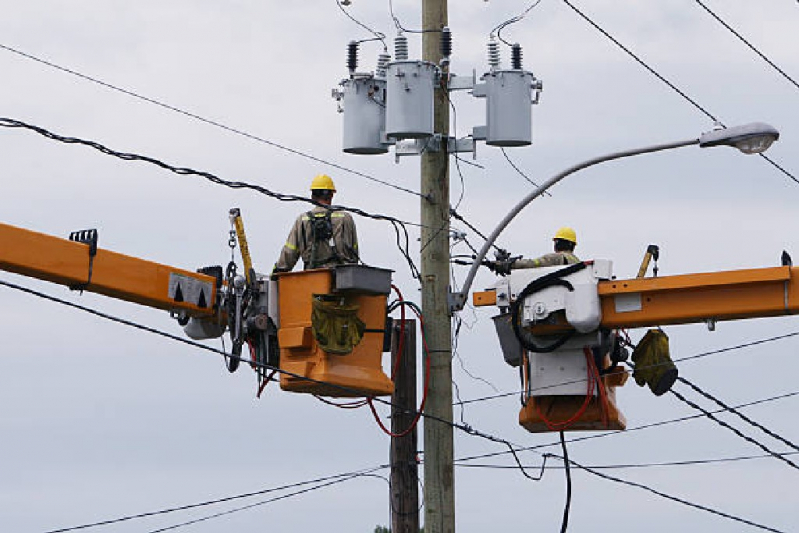 Instalação Elétrica Estilo Industrial Próximo ao Metrô Jabaquara - Instalação Elétrica Trifásica